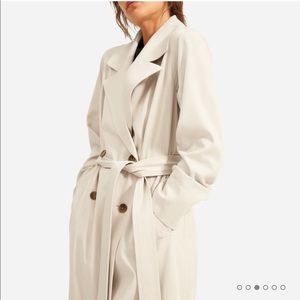 NWOT The Drape Trench Everlane